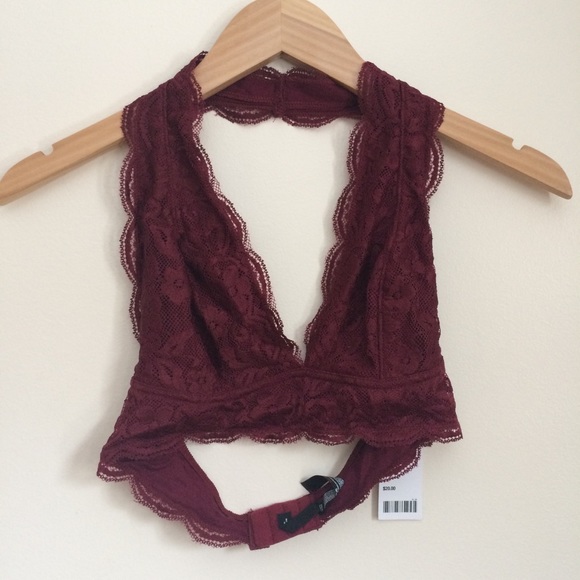 NWT Urban Outfitters Lace Bra - Picture 2 of 5